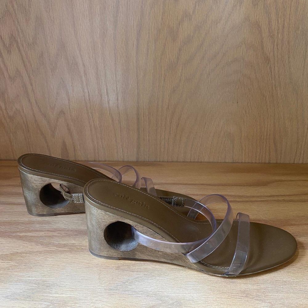 2023 Cult Gaia Merced Vinyl Wedge Sandals Size 37 EU